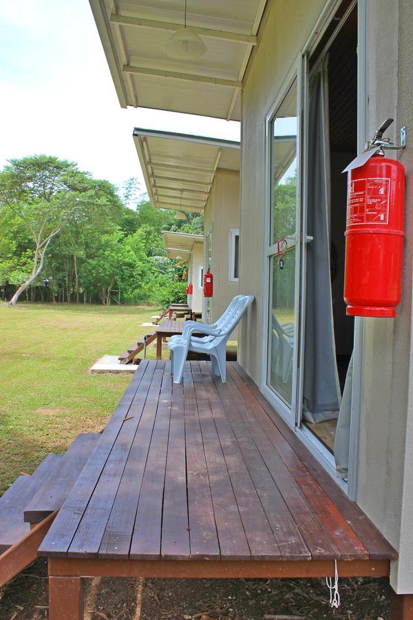 Kiulu Riverside Chalet 탐파룰리 외부 사진